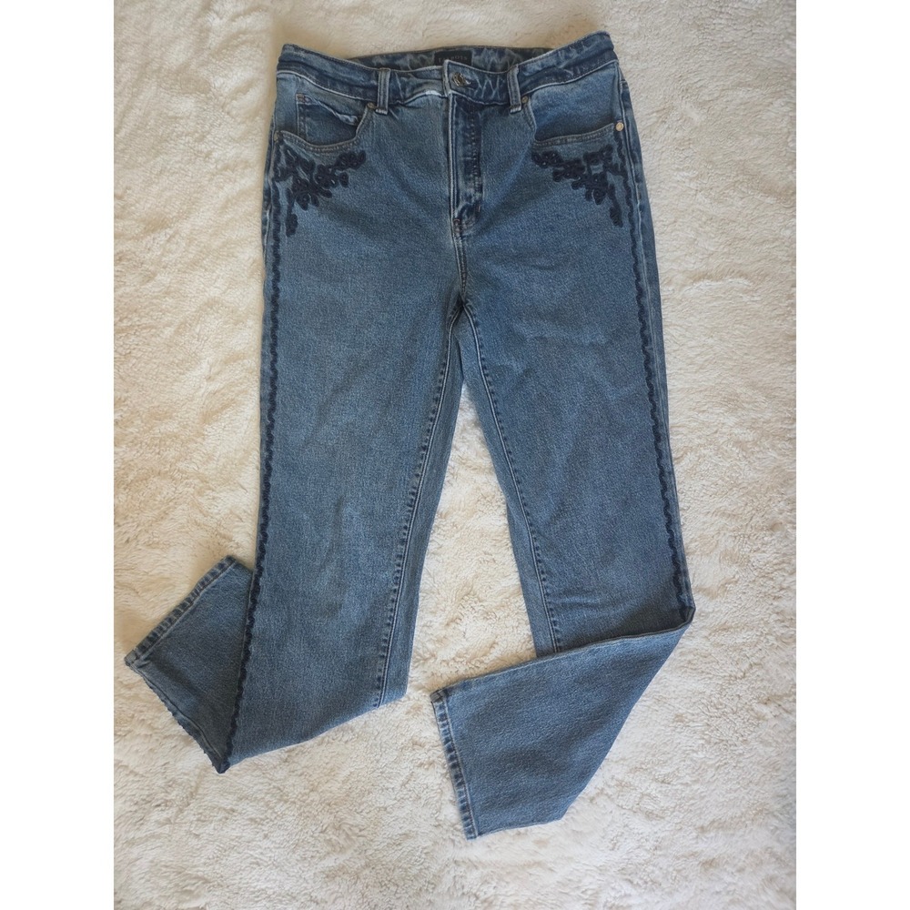 Talbots Boho Womens 8 Straight Leg Jeans Medium Wash Embroidered Floral Seam Hip